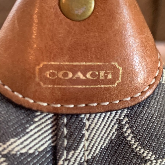 Coach Purse - Picture 5 of 8